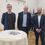 photo_2025-05-08_23-32-58