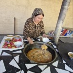 photo_5915811490663877540_y