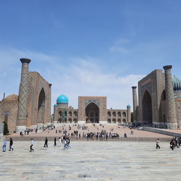 DUsG-Stammtisch mit Filmvorführung „Reise nach Usbekistan mit der Deutsch-Usbekischen Gesellschaft“ am 22. Juni 2023 20230424 111324