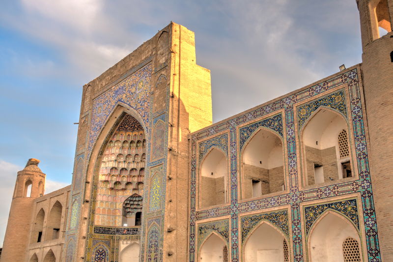 abdulaziz khan madrasah buchara
